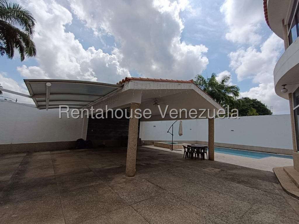 Casa en La Viña, Valencia