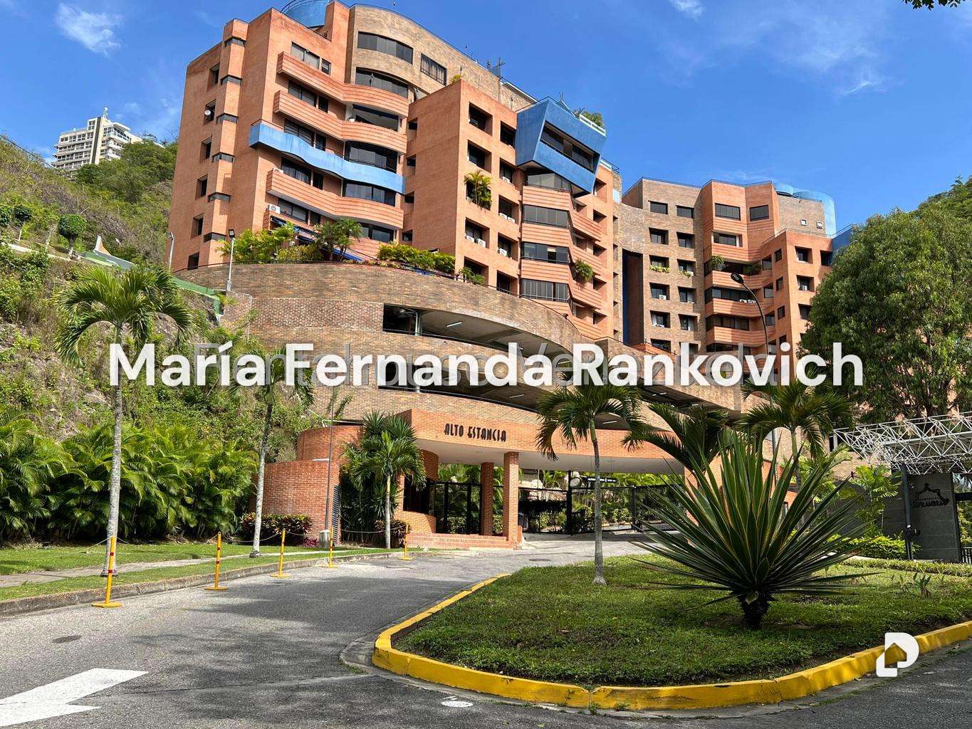 Apartamento en Lomas de La Alameda, Caracas – 1