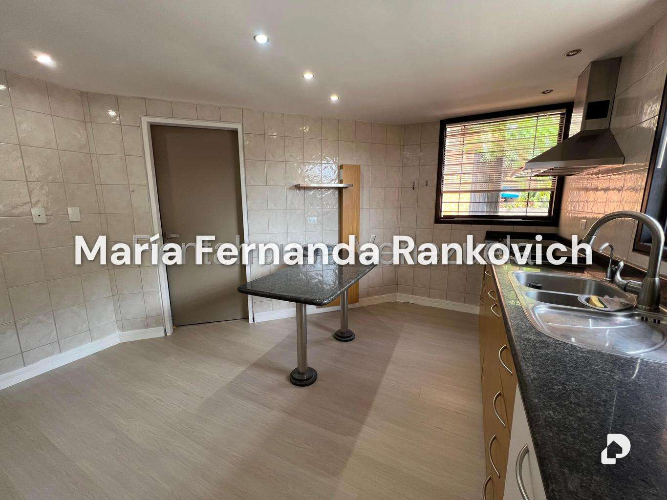 Apartamento en Lomas de La Alameda, Caracas – 17