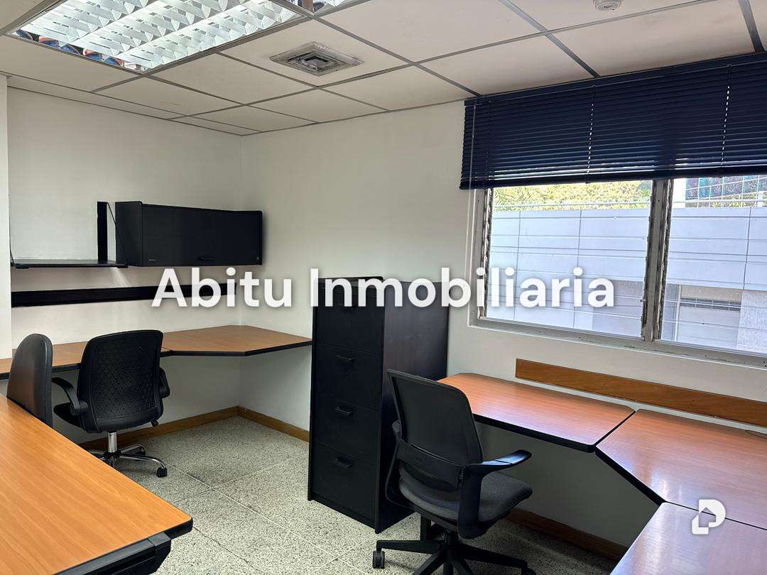 Oficina en La Castellana, Caracas – 10