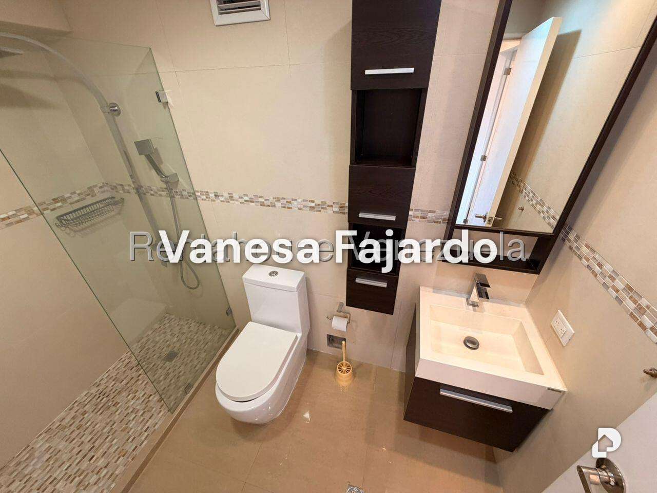 Apartamento en Santa Rosa de Lima, Caracas – 15