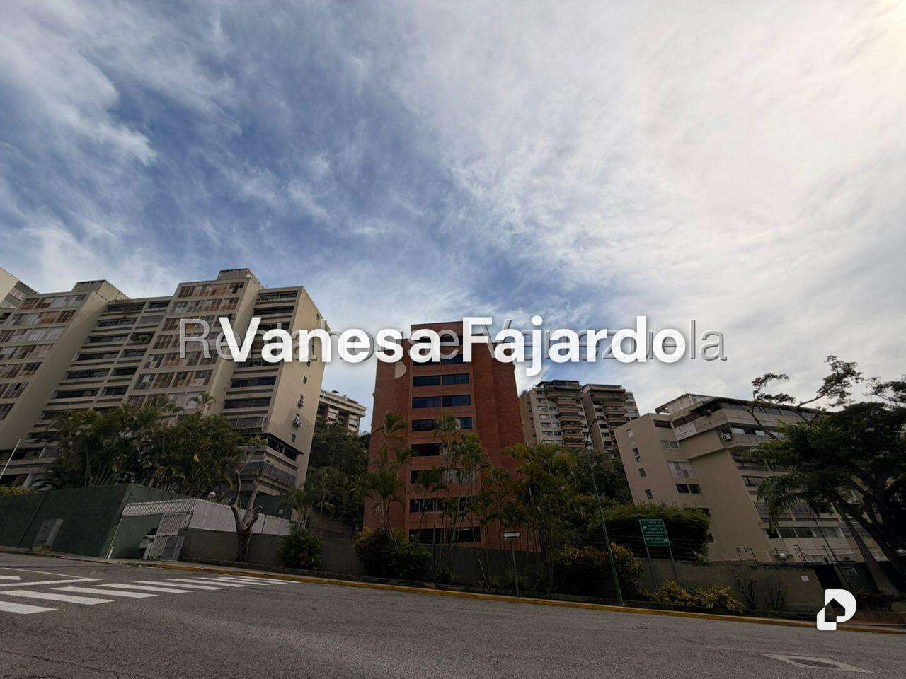 Apartamento en Santa Rosa de Lima, Caracas – 23