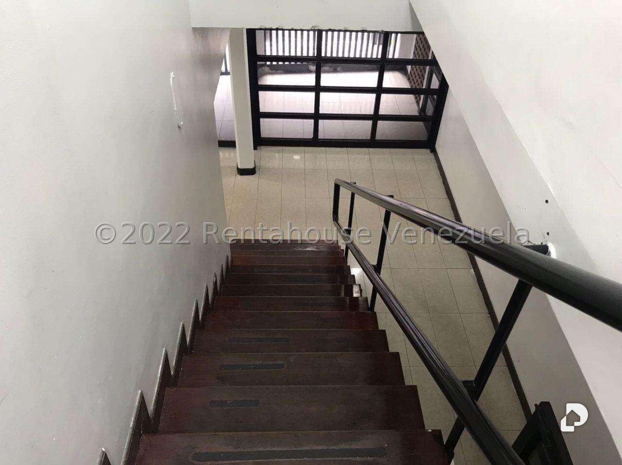 Edificio en Boleíta Sur, Caracas – 25