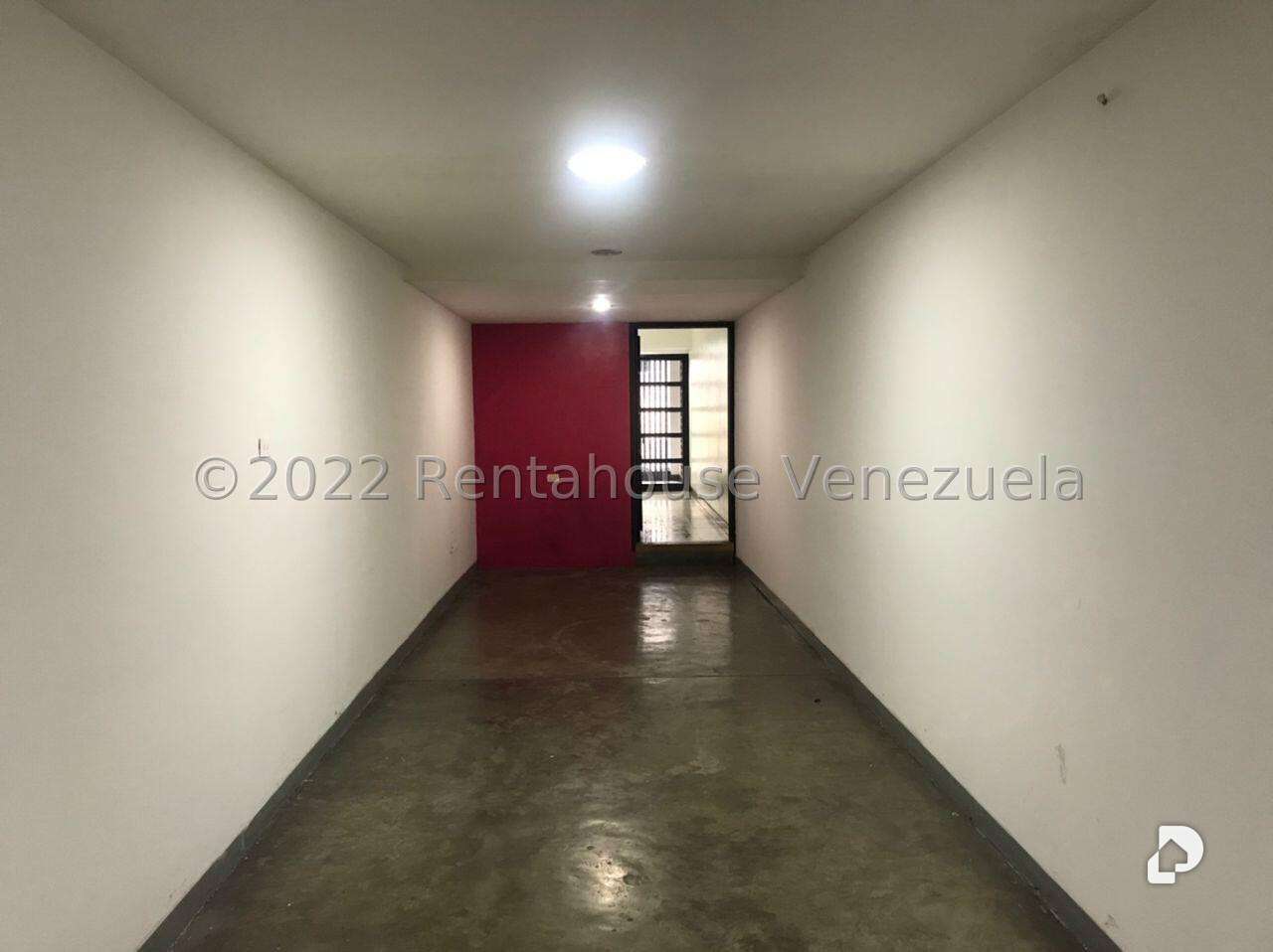 Edificio en Boleíta Sur, Caracas – 23