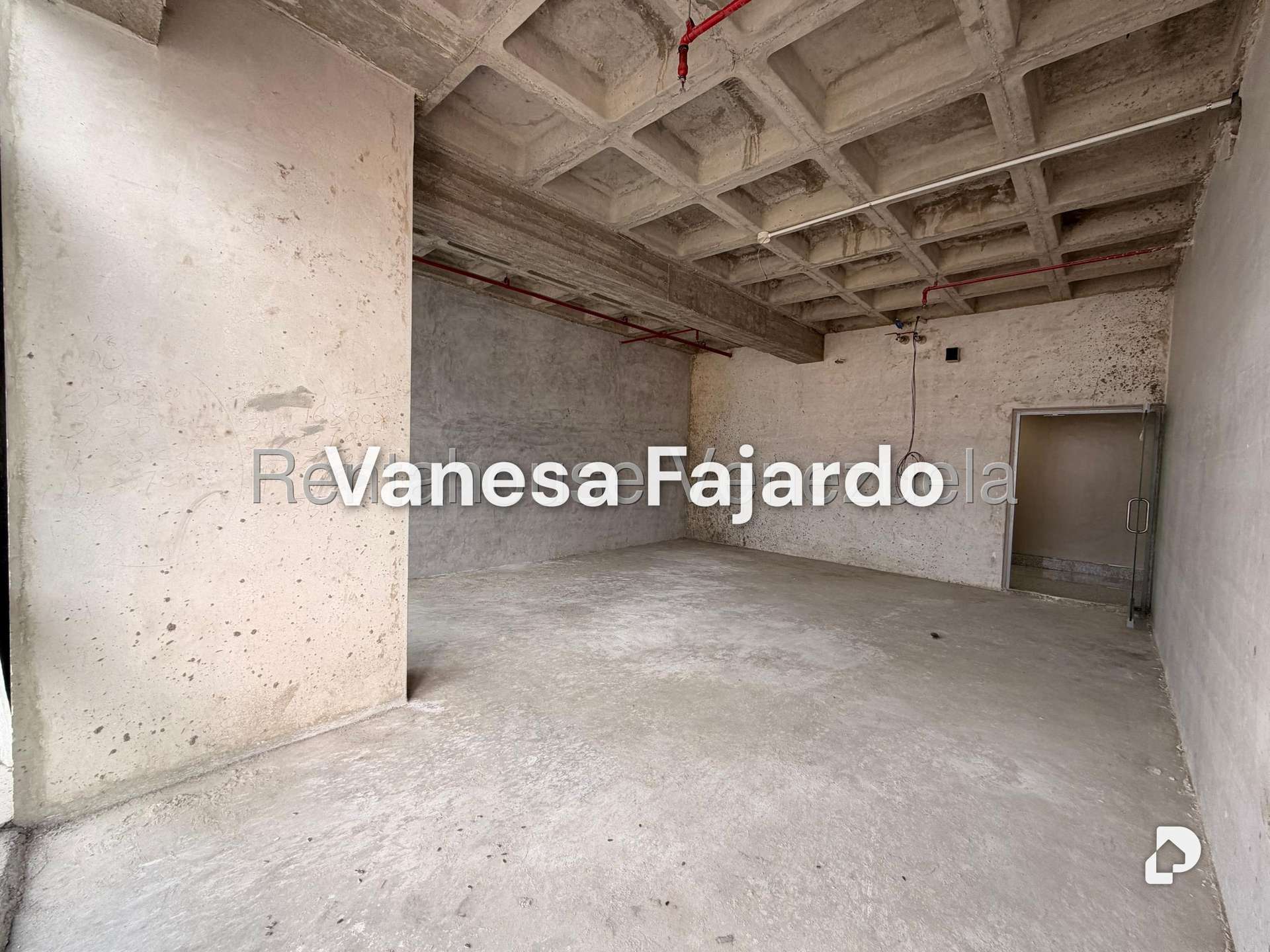 Oficina en Las Mercedes, Caracas – 12