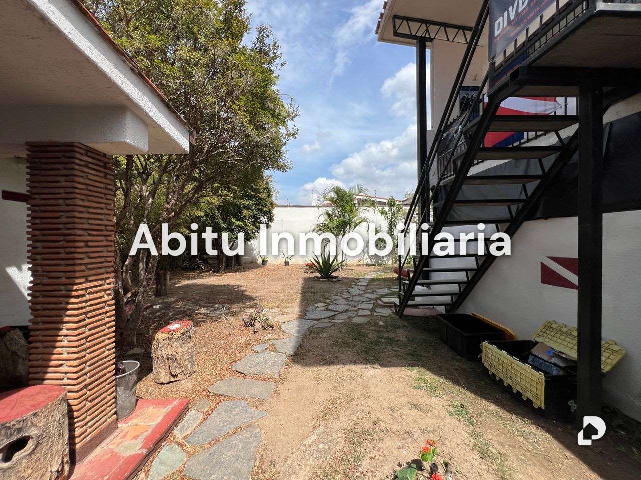 House in Santa Marta, Caracas – 9