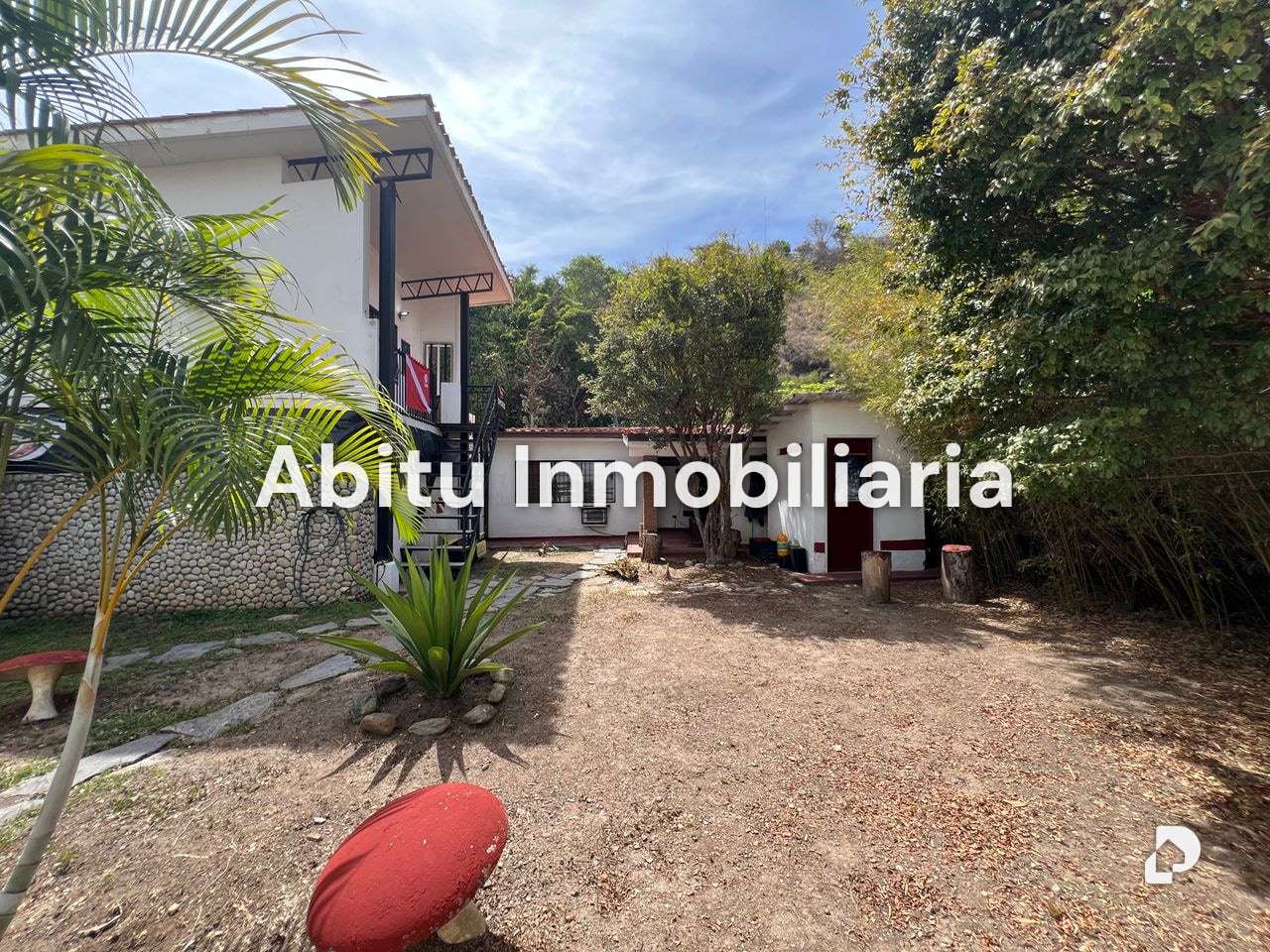 House in Santa Marta, Caracas – 5