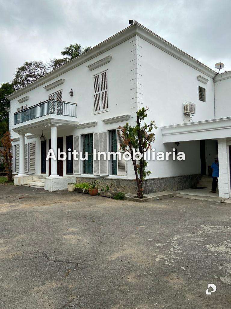 House in Country Club, Caracas – 3
