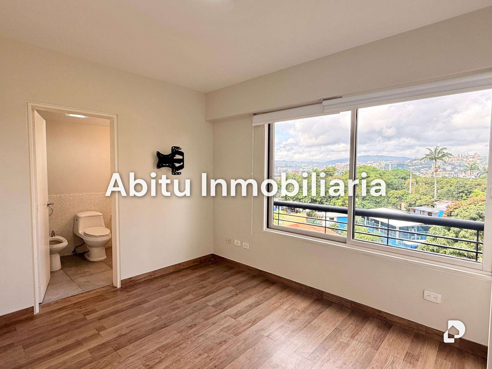Apartamento en El Pedregal, Caracas – 10