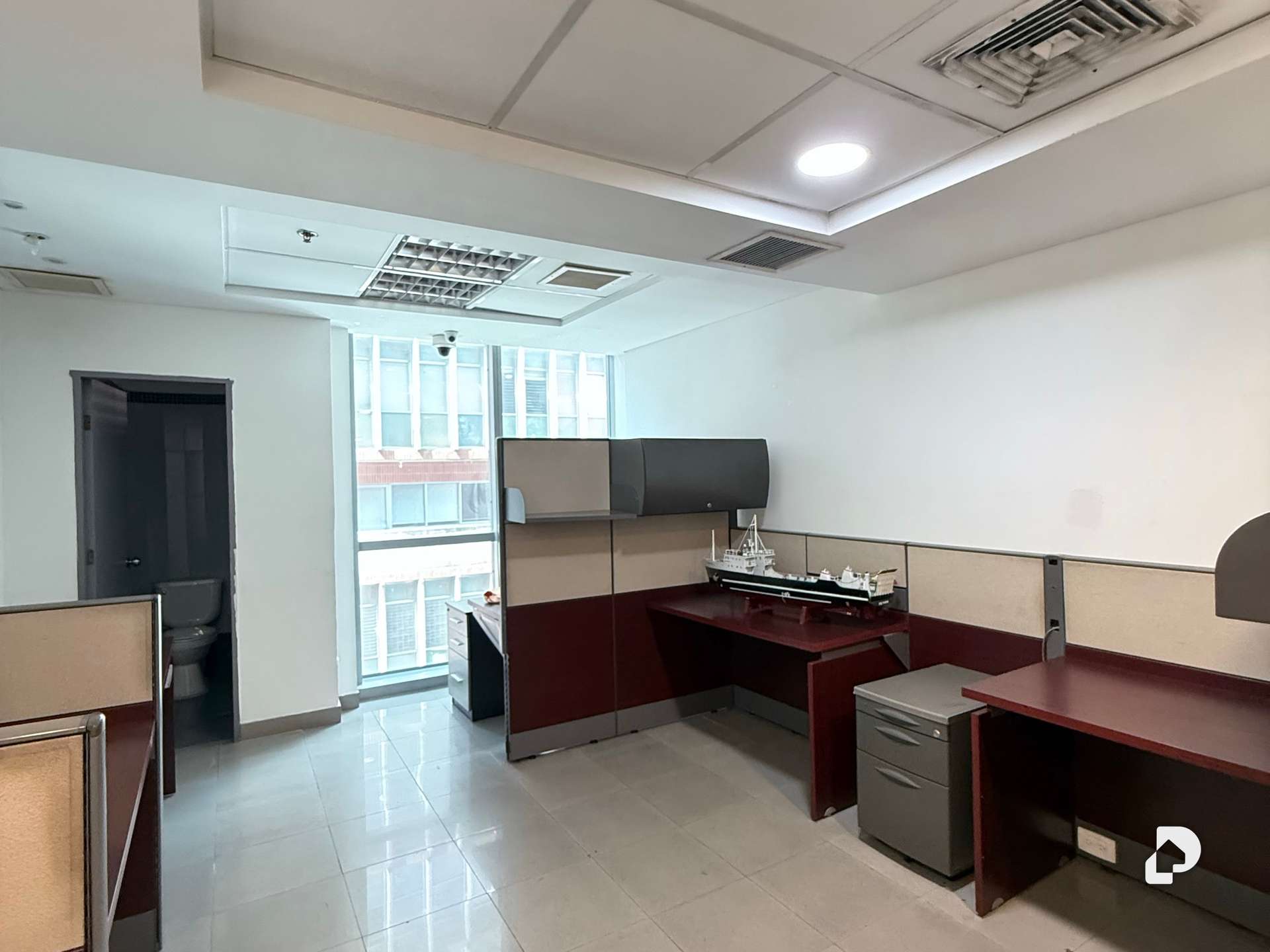 Oficina en El Rosal, Caracas – 6