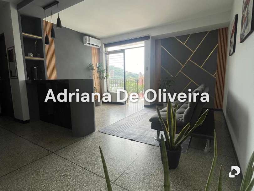 Apartamento en Avenida Bolivar Norte, Municipio Autónomo Valencia – 2