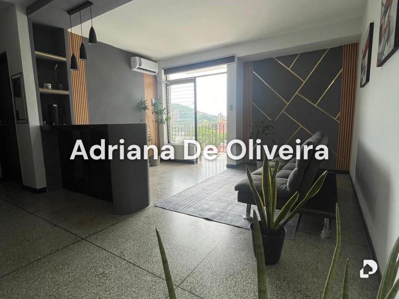 Apartamento en Avenida Bolivar Norte, Municipio Autónomo Valencia – 2