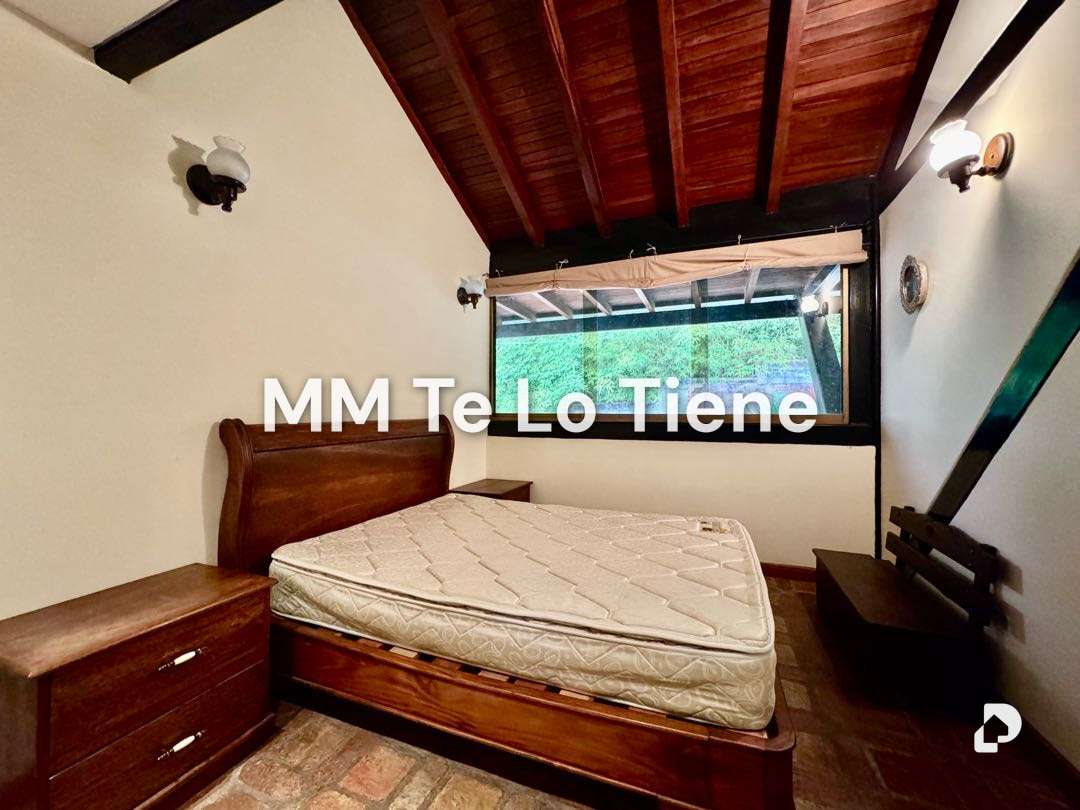 House in La Unión, Caracas – 21