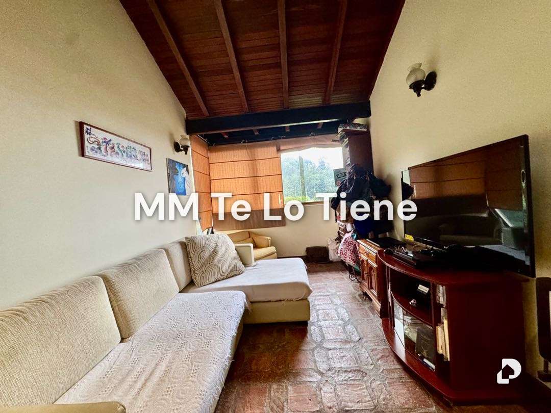 House in La Unión, Caracas – 32