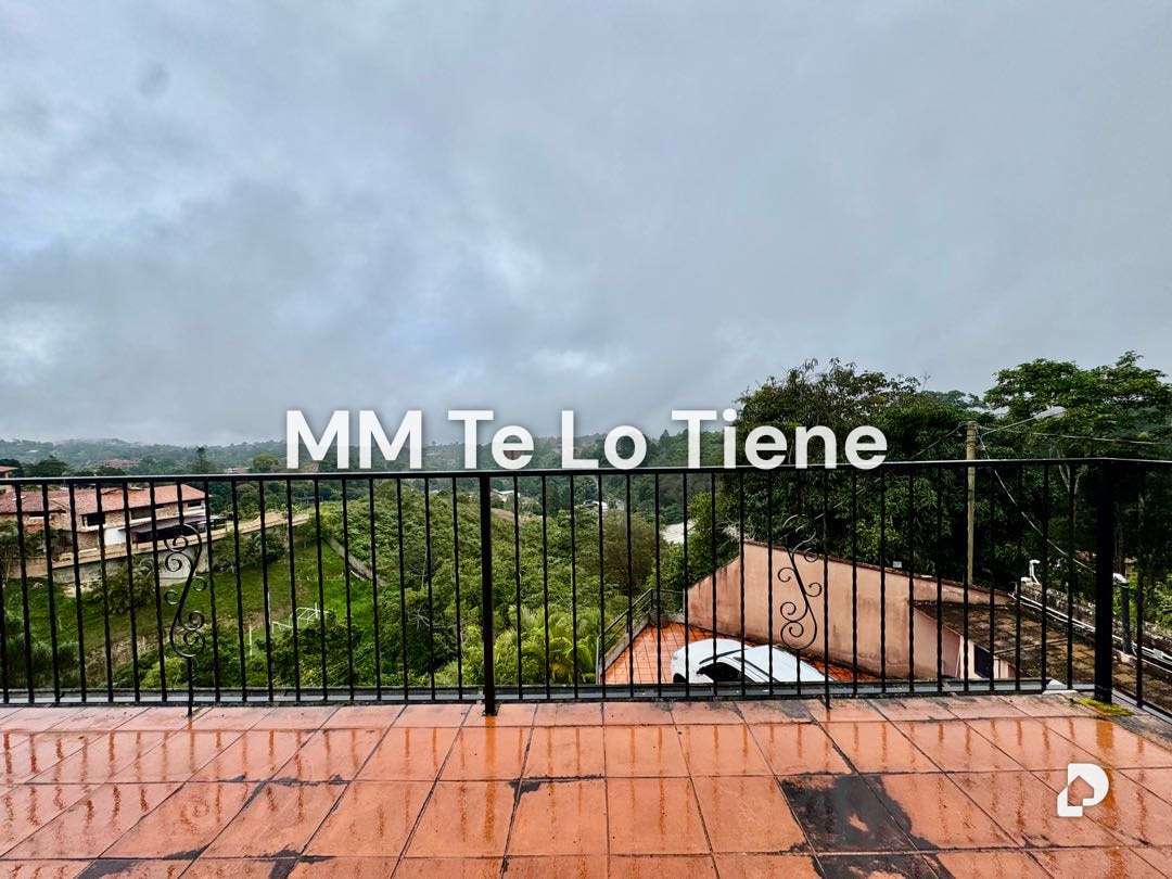 House in La Unión, Caracas – 37