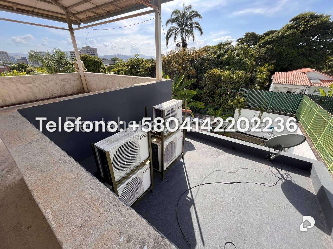 Casa en Altamira, Caracas – 24