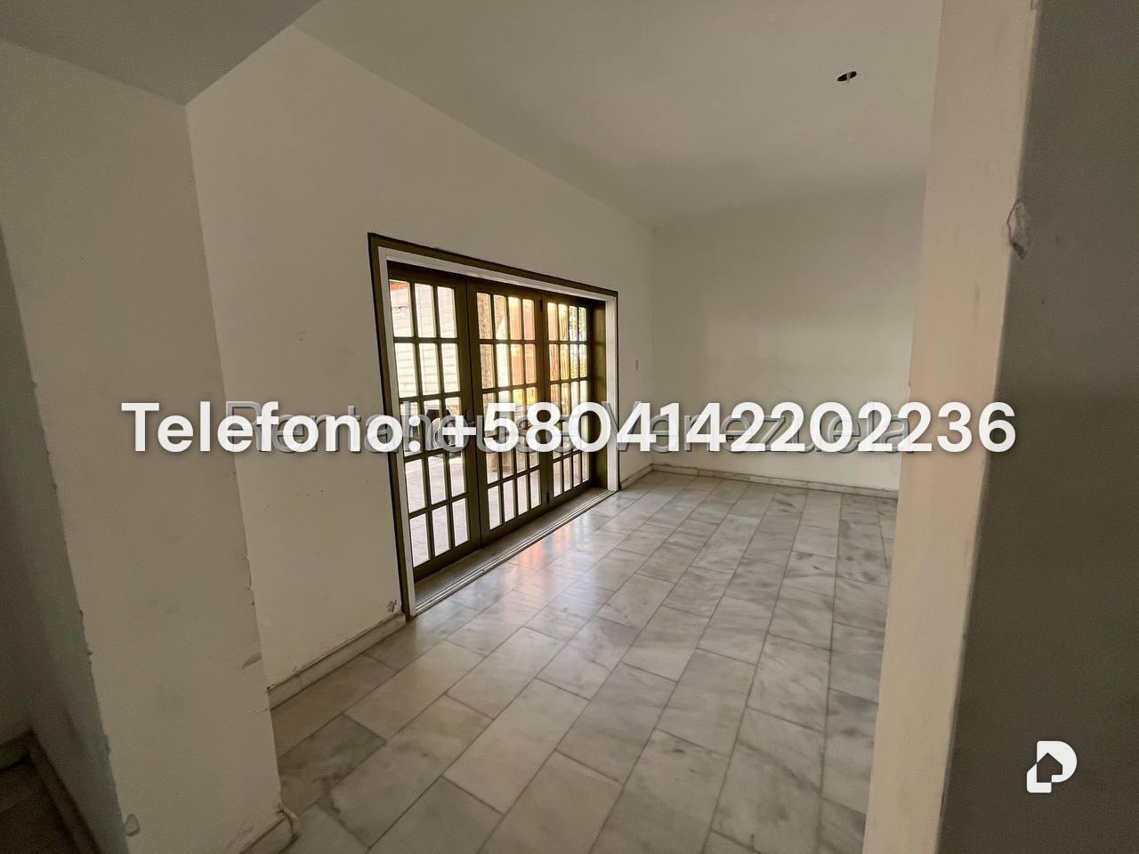 Casa en Altamira, Caracas – 4