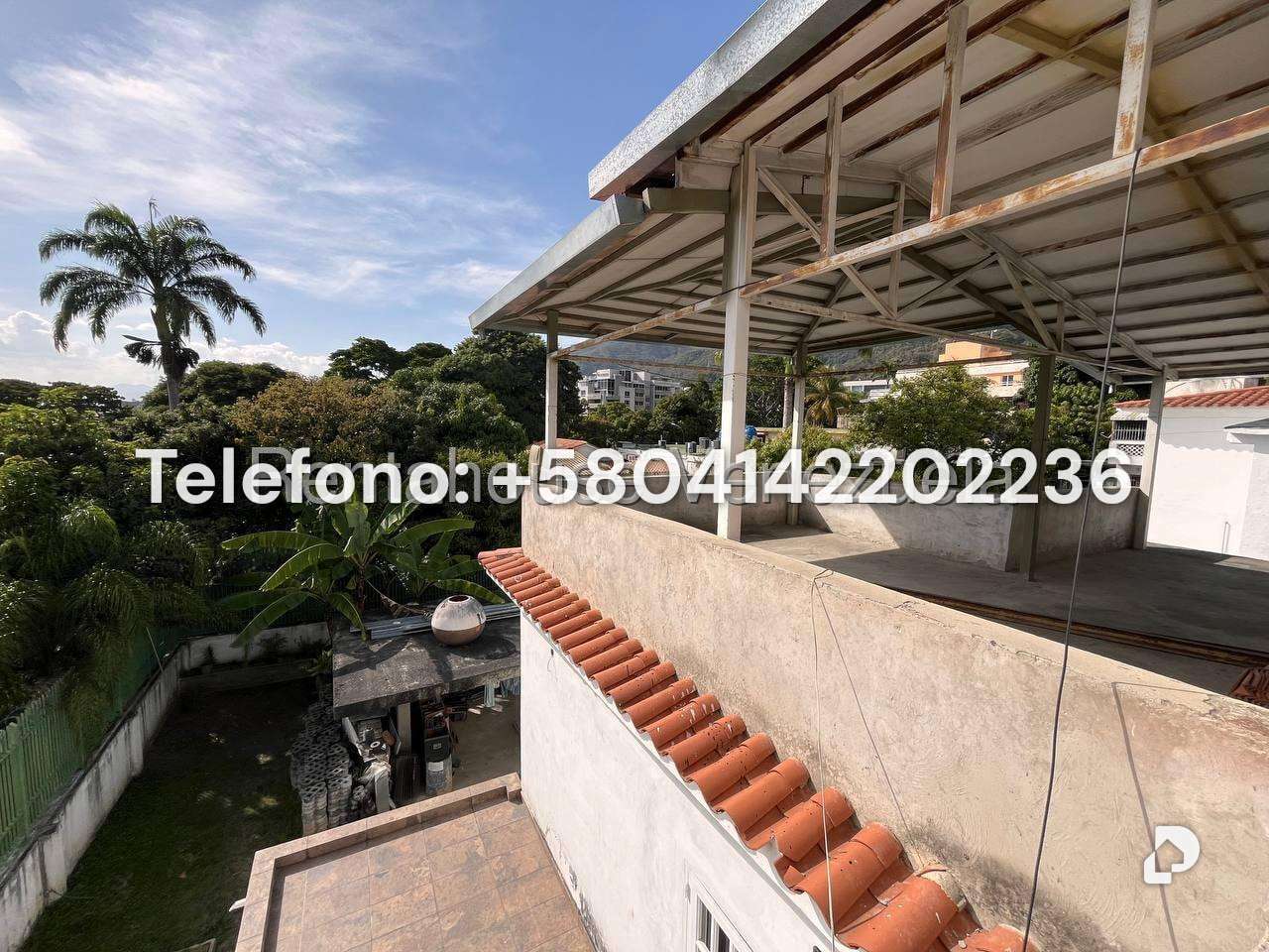 Casa en Altamira, Caracas – 23