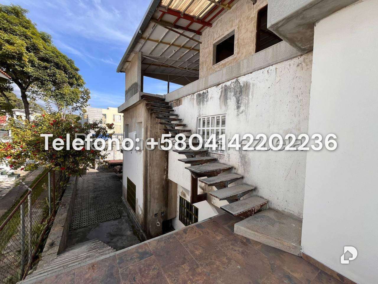 Casa en Altamira, Caracas – 15