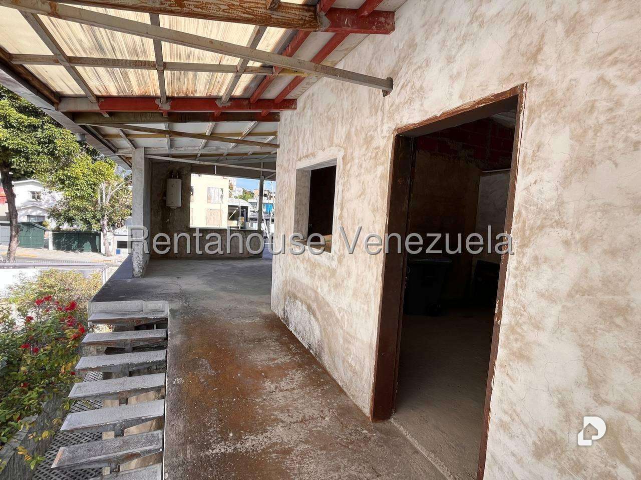 Casa en Altamira, Caracas – 17