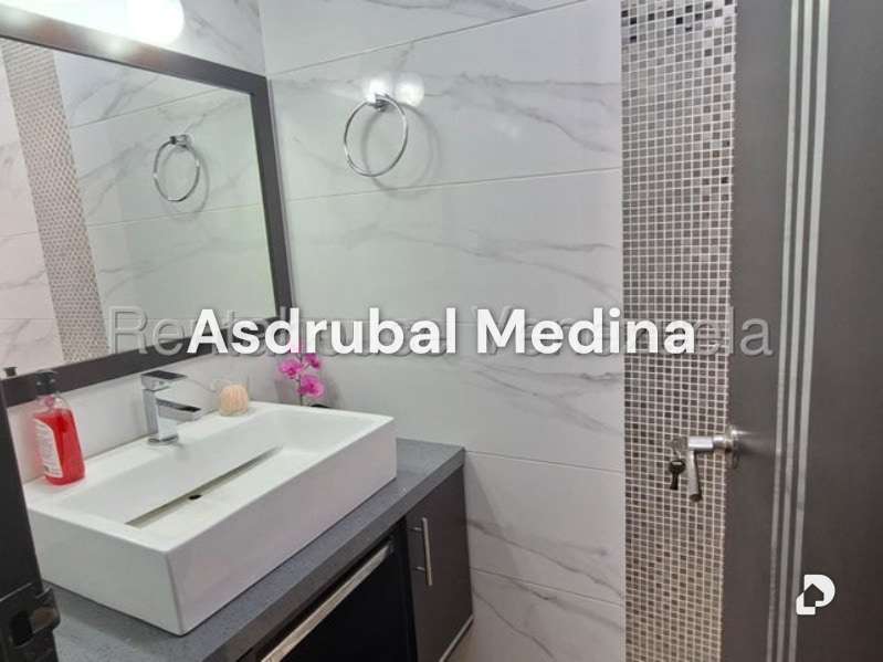 Apartamento en El Paraíso, Caracas – 12