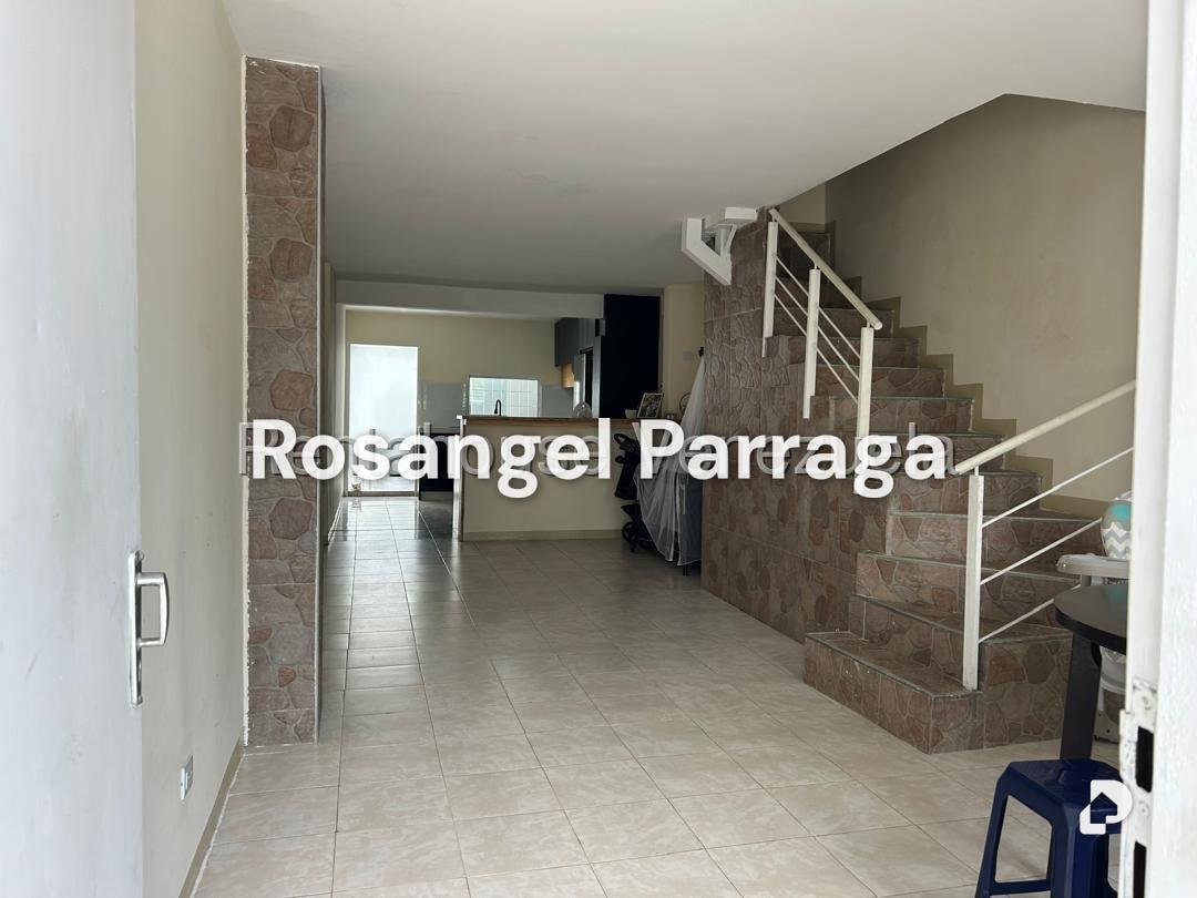 Apartamento en Flor Amarillo – 2