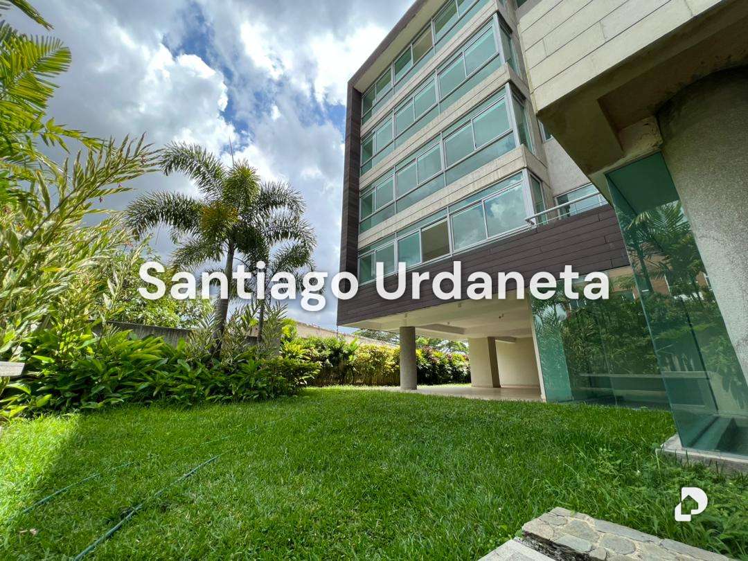 Apartamento en Country Club, Caracas – 3