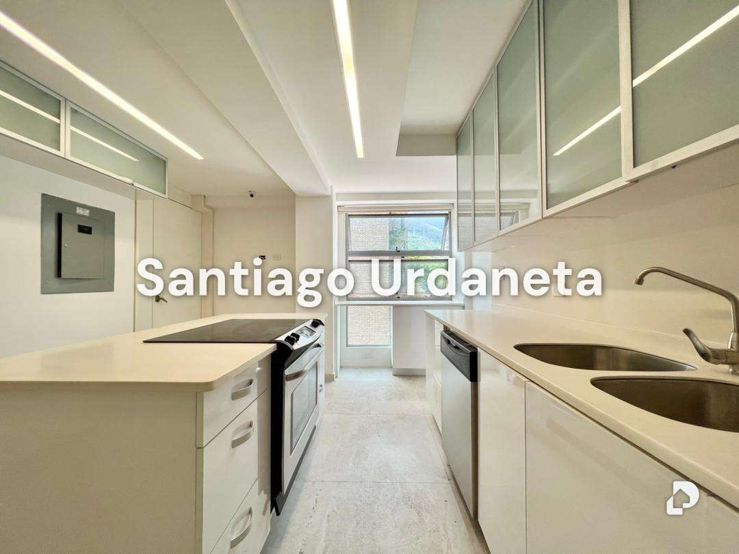 Apartamento en Country Club, Caracas – 6