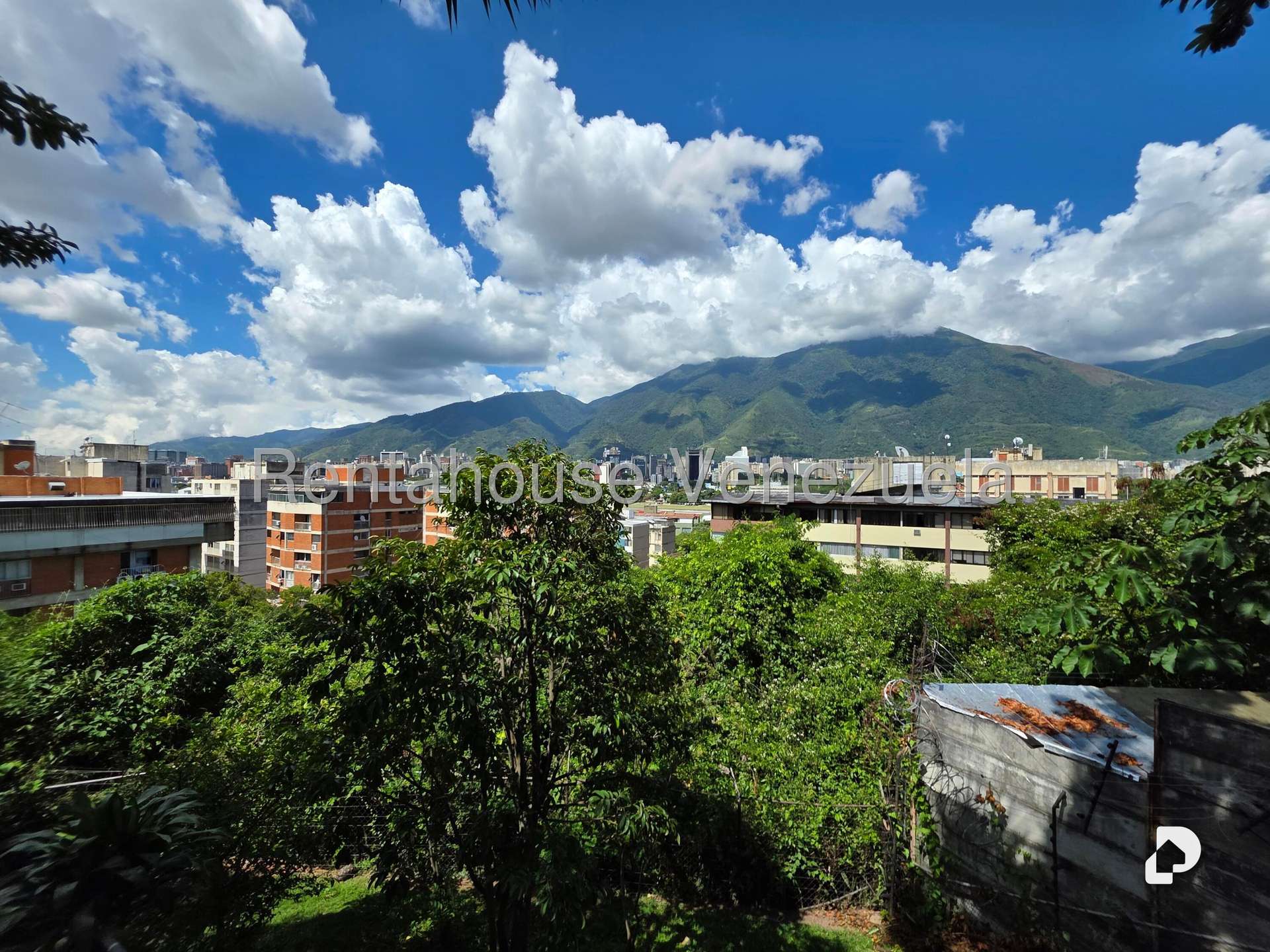 Casa en Chuao, Caracas – 24