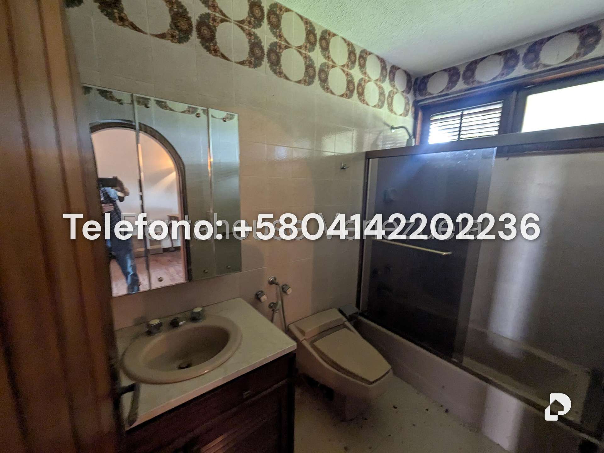 Casa en Cerro Verde, Caracas – 24