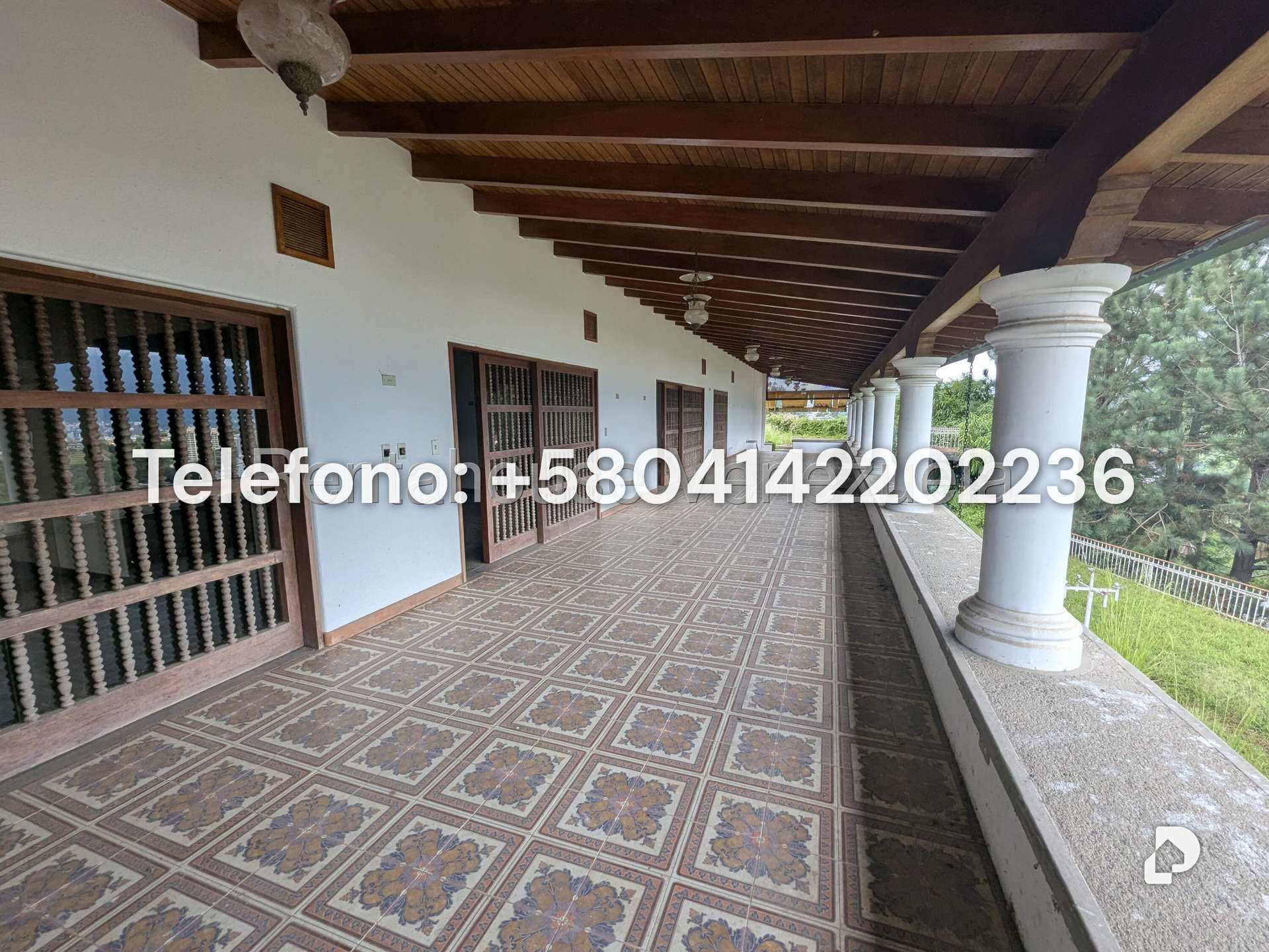 Casa en Cerro Verde, Caracas – 17