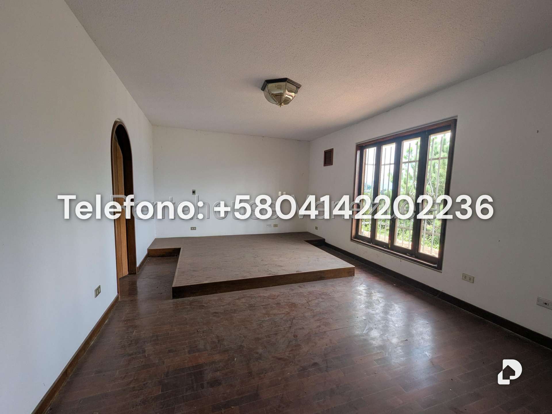 Casa en Cerro Verde, Caracas – 34
