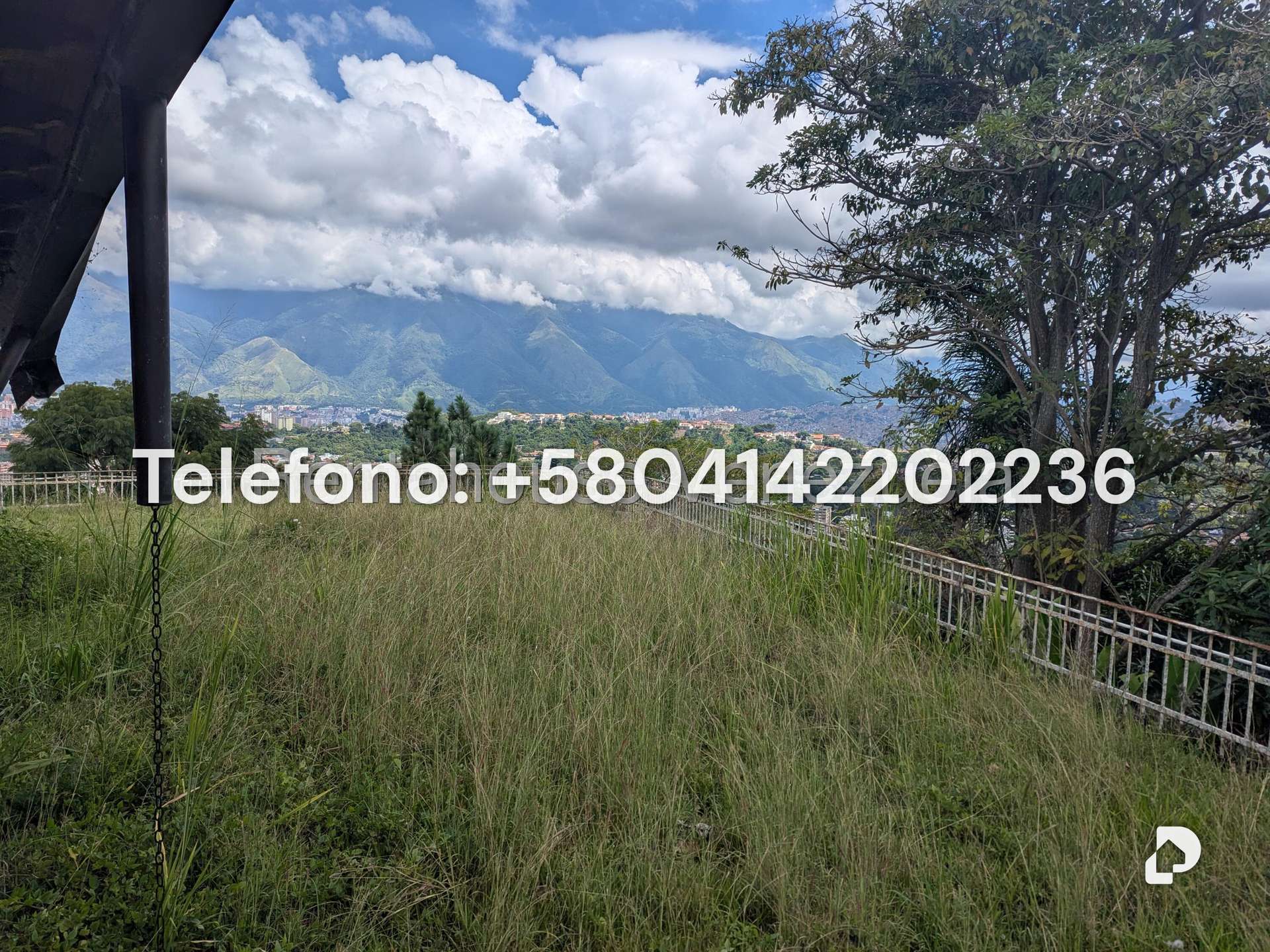 Casa en Cerro Verde, Caracas – 14