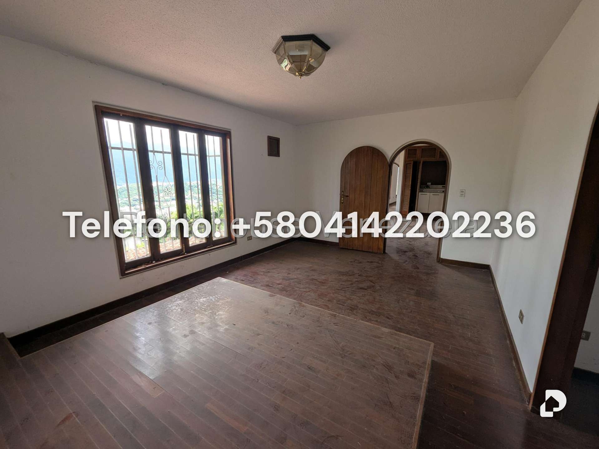 Casa en Cerro Verde, Caracas – 35