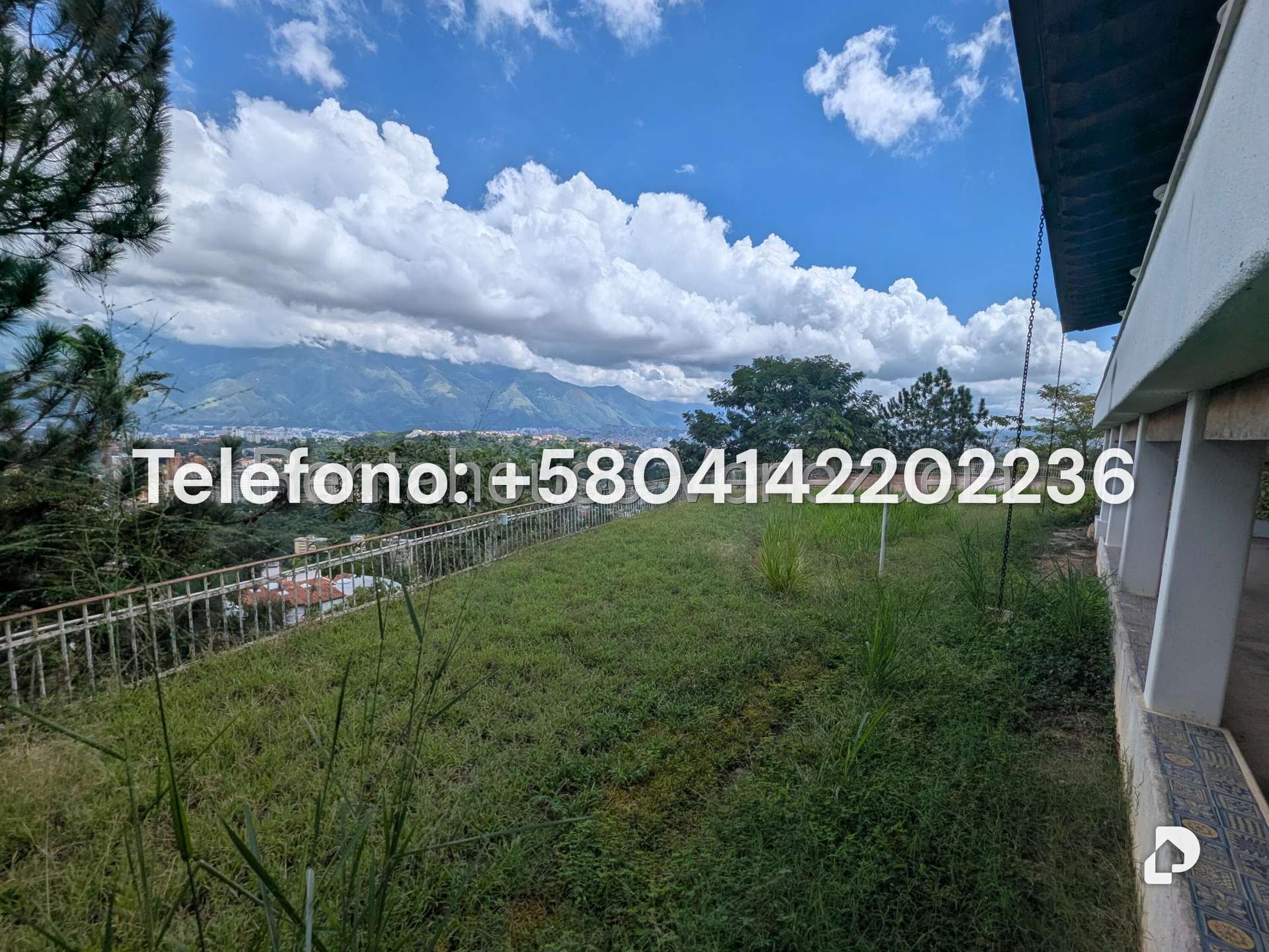 Casa en Cerro Verde, Caracas – 42