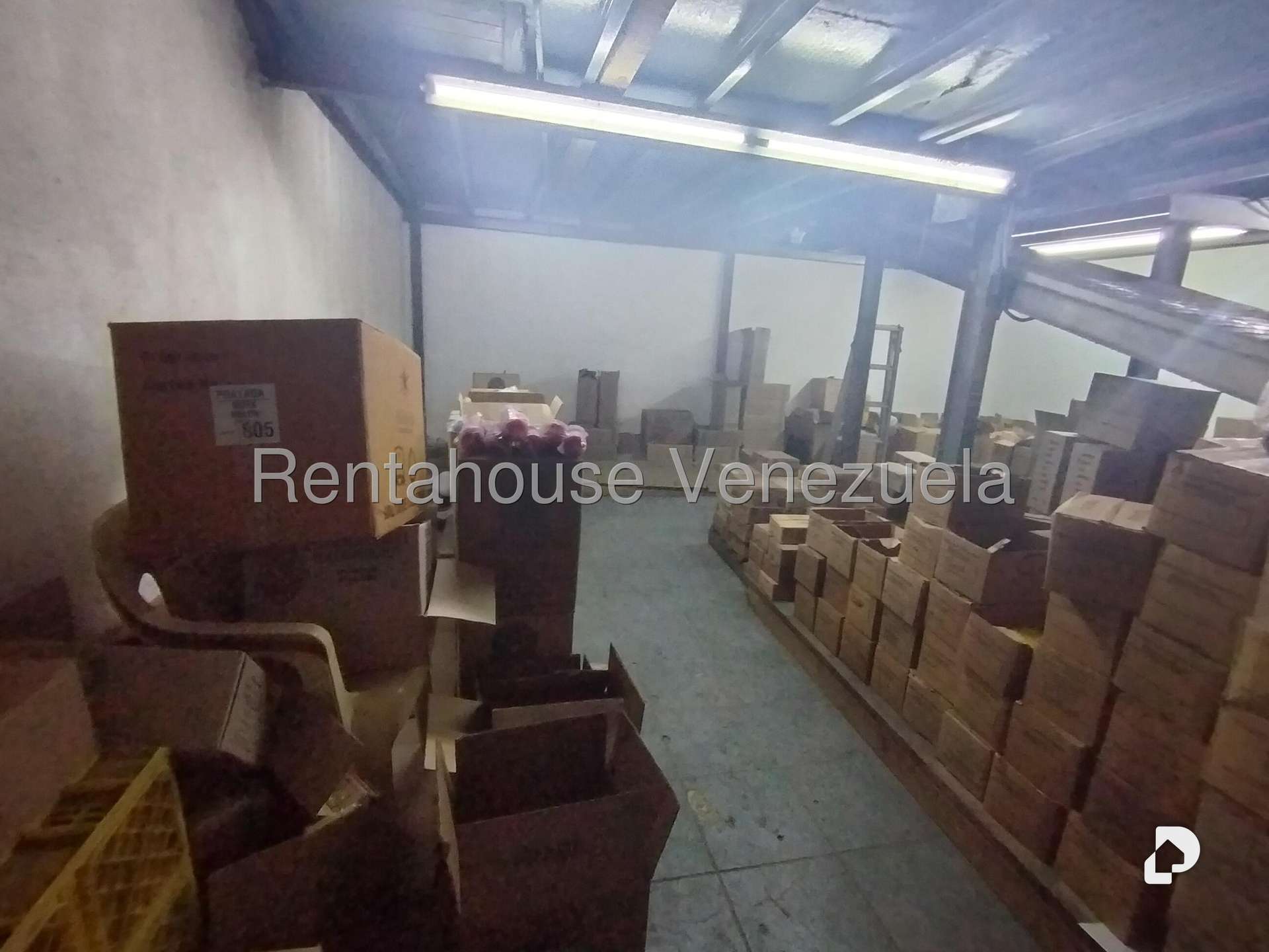 Local comercial en Quinta Crespo, Caracas – 11