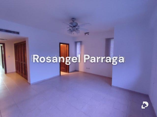 Apartamento en Urbanización El Bosque, Valencia – 2