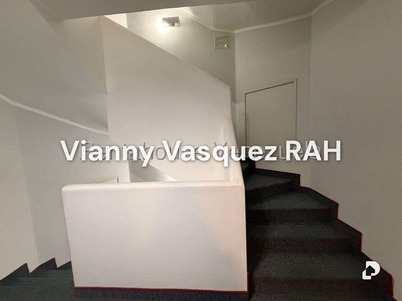 Apartamento en Santa Rosa de Lima, Caracas – 15