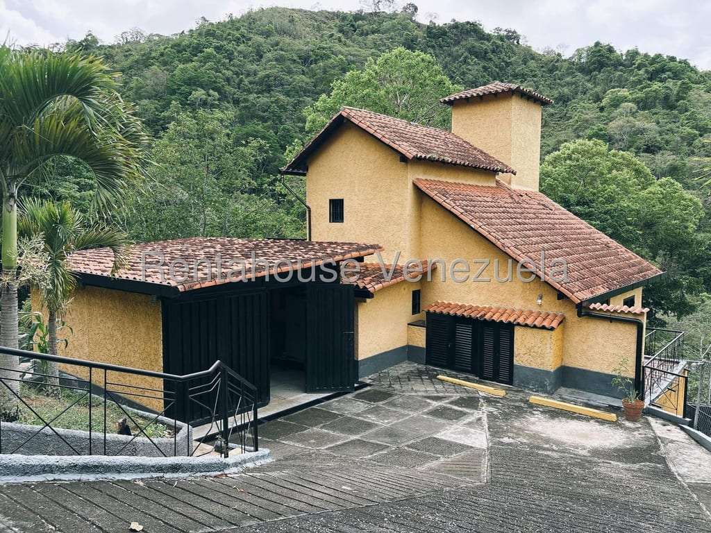 Casa en El Hatillo, Caracas - 1