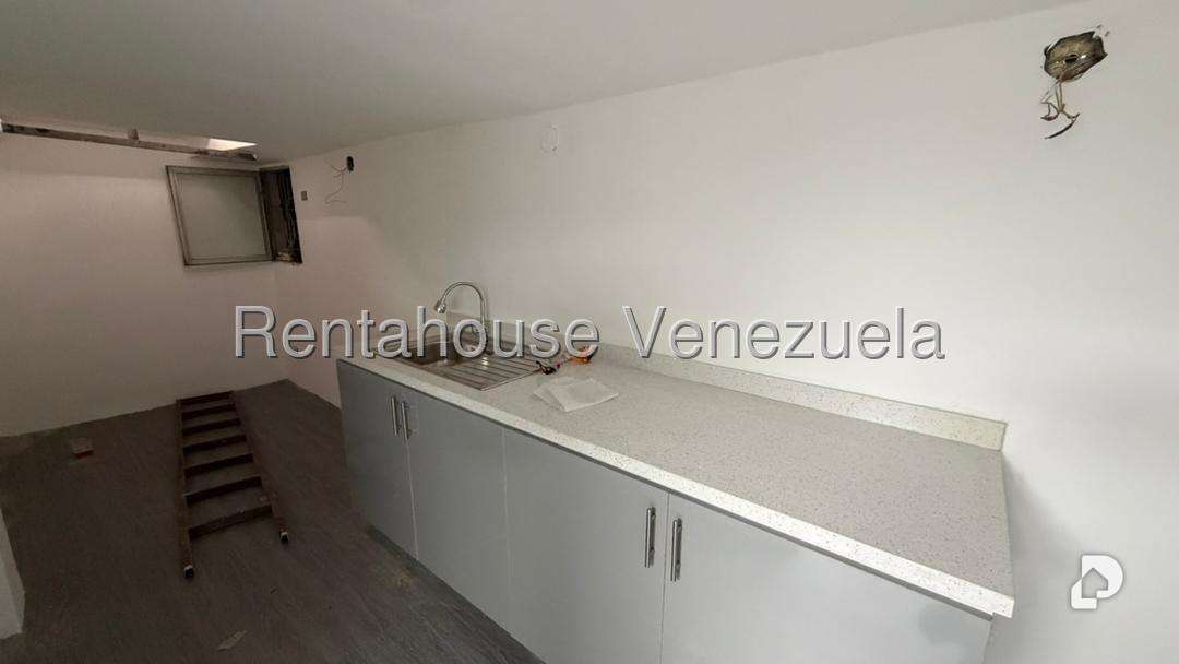 Local comercial en Altamira, Caracas – 16