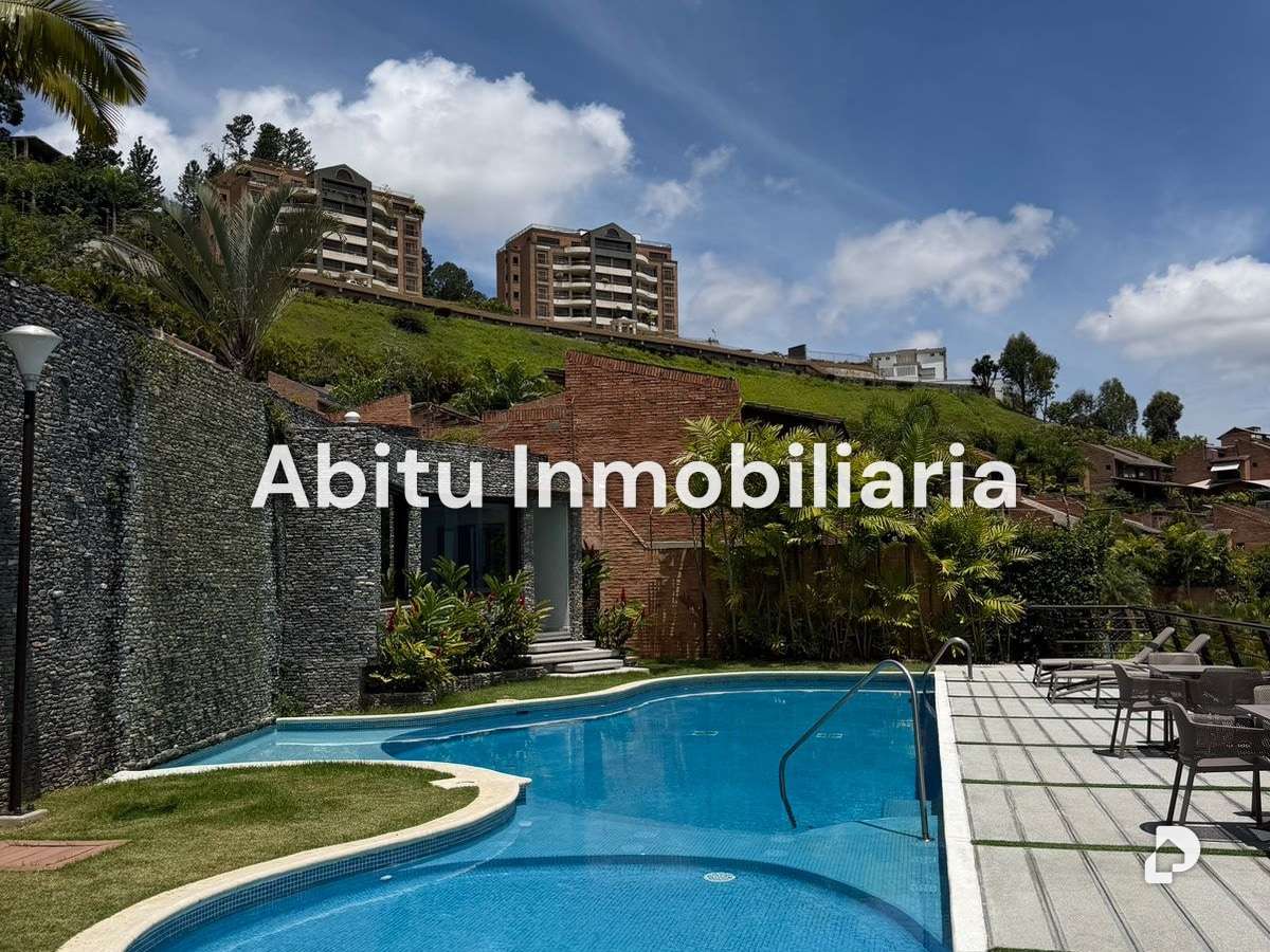 Casa en Alto Hatillo, Caracas – 6