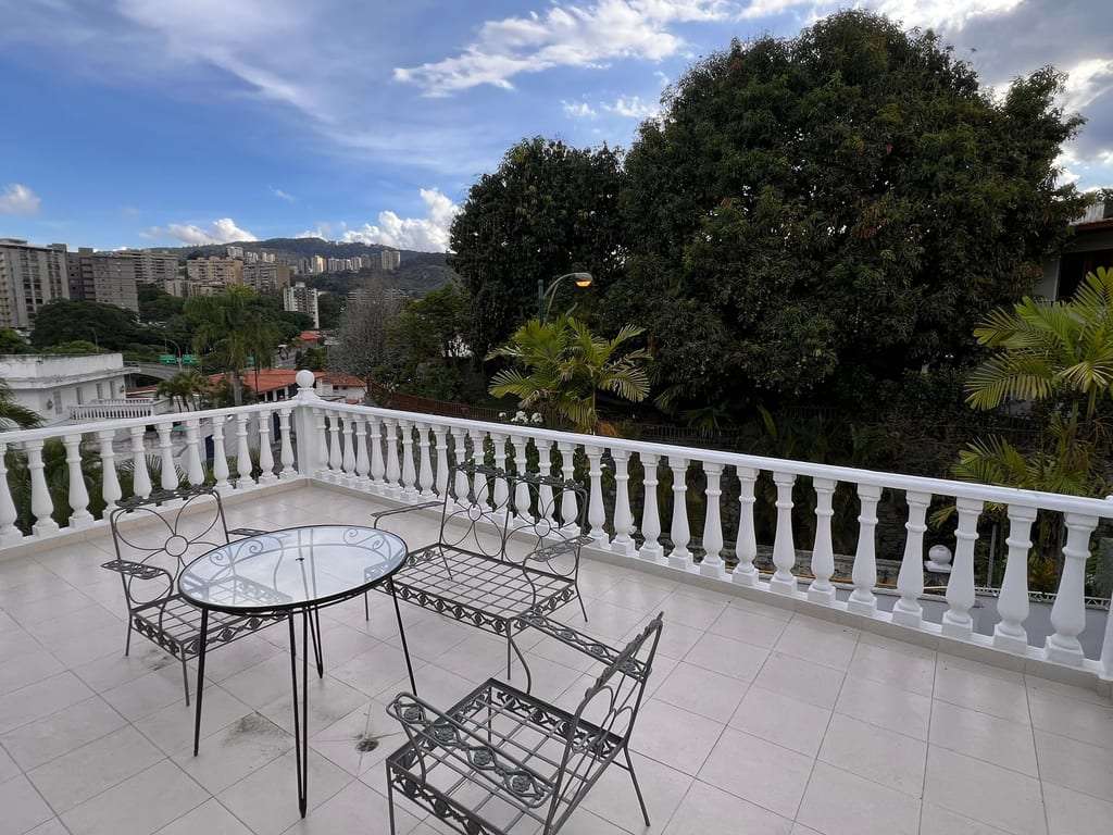 Apartamento en Prados del Este, Caracas - 1