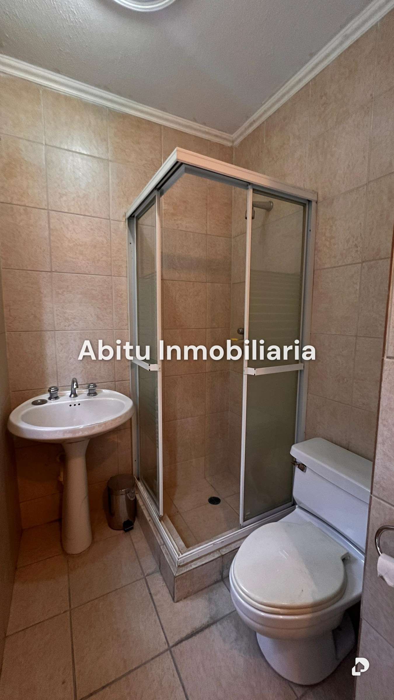 Apartamento en Prados del Este, Caracas – 11