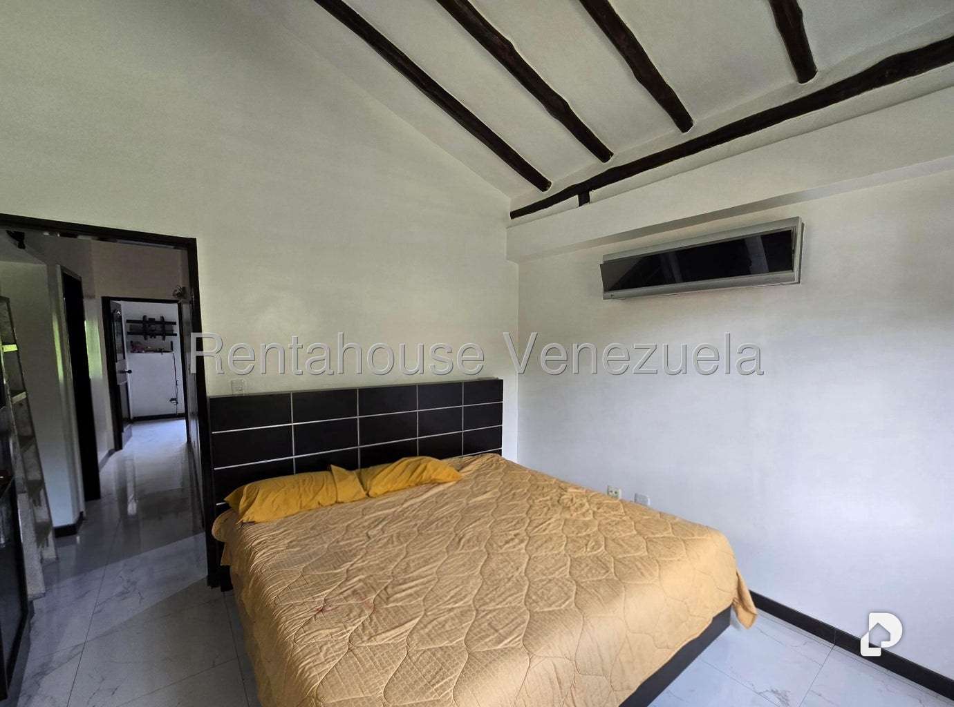 Casa en La Unión, Caracas – 14