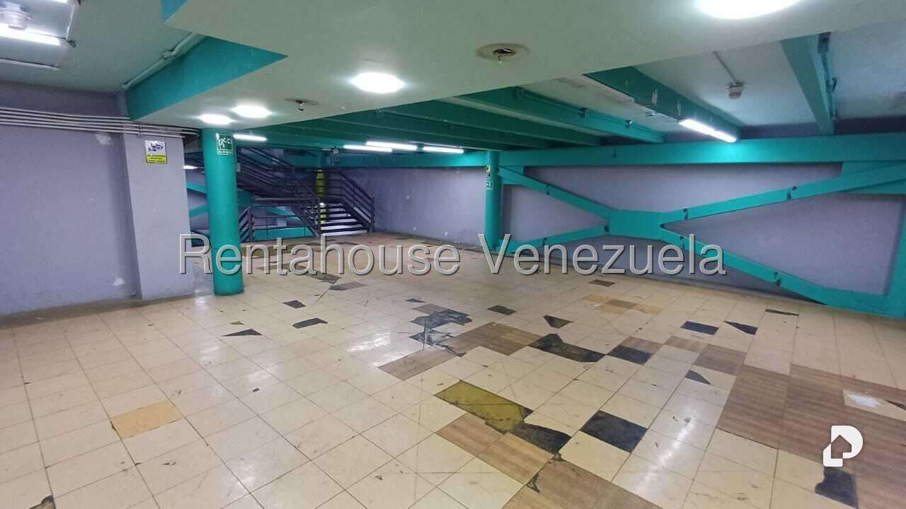 Local comercial en Parroquia Catedral, Caracas – 15