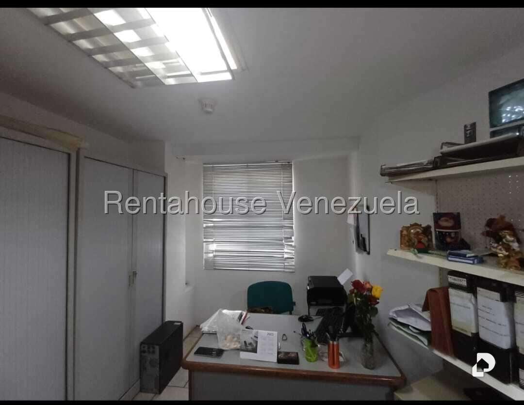 Local comercial en Parroquia Catedral, Caracas – 26