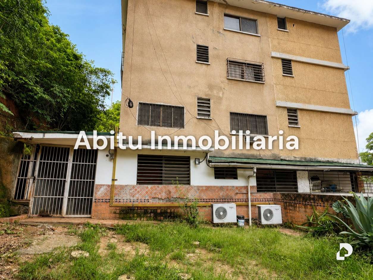 Edificio en Lomas de Las Mercedes, Caracas – 2