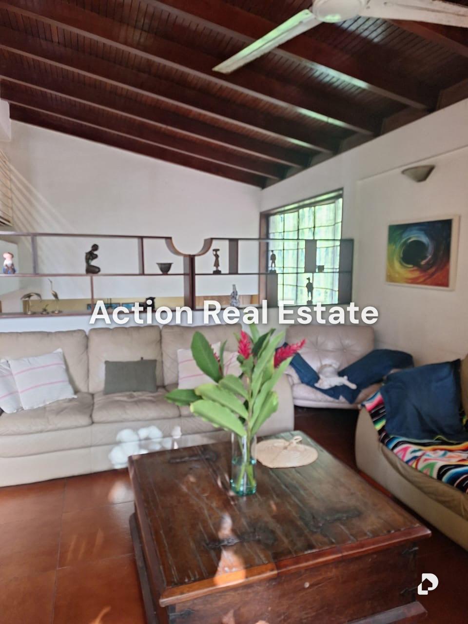 Casa en La Boyera, Caracas – 4