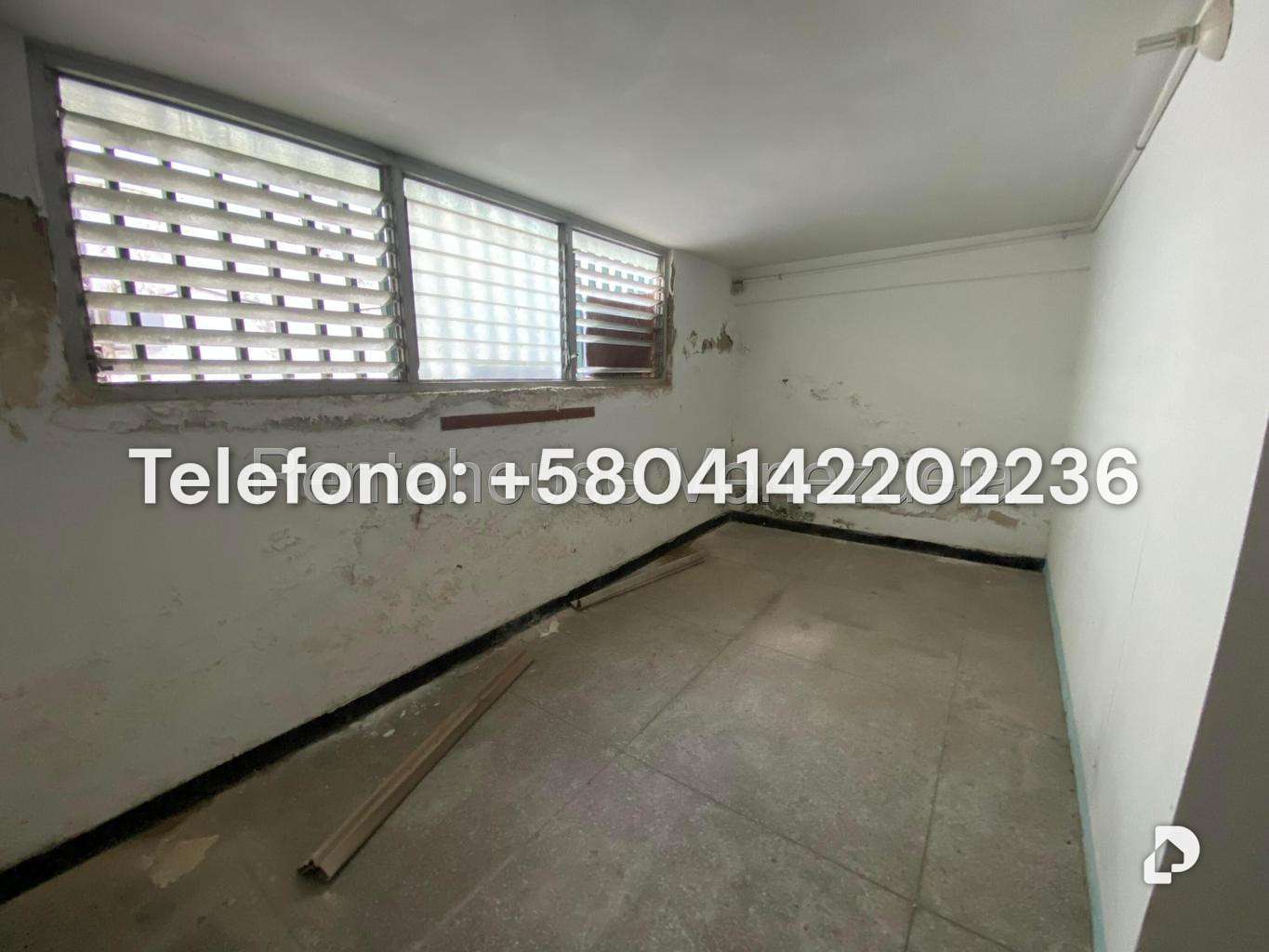 Casa en Prados del Este, Caracas – 29