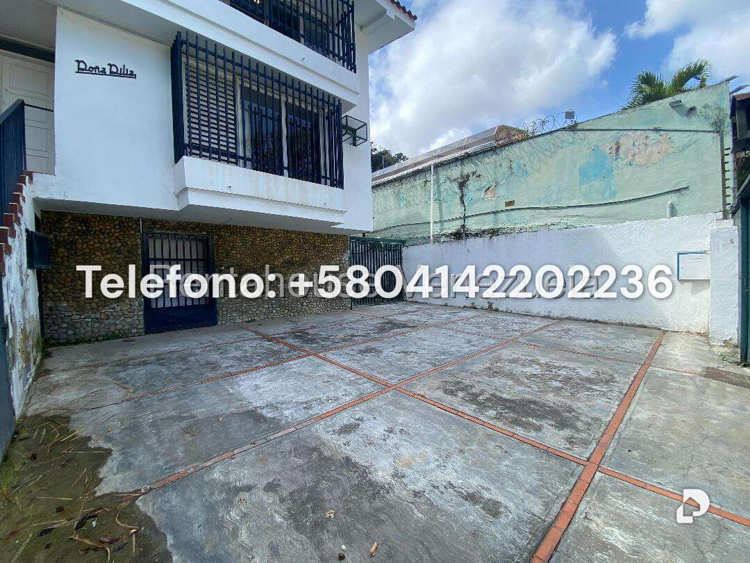 Casa en Prados del Este, Caracas – 3